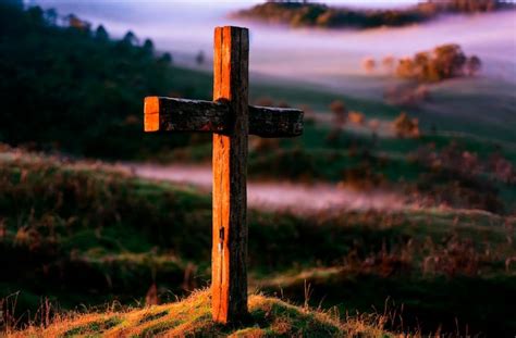 Premium Photo Christian Cross On Hill In Foggy Weather Christian