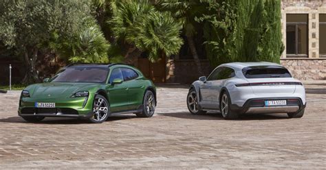 2021 Porsche Taycan Cross Turismo Price And Specs Carexpert