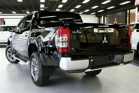 Sold Mitsubishi Triton Gls Double Cab In Pitch Black New Ute