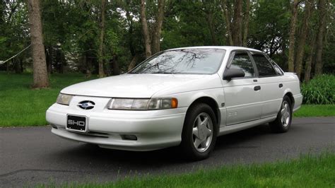 Ford Taurus SHO (Automatic) specs, 0-60, quarter mile - FastestLaps.com