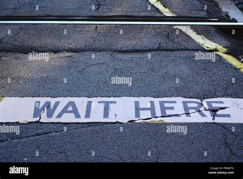 Please Wait Here Sign Hi Res Stock Photography And Images Alamy