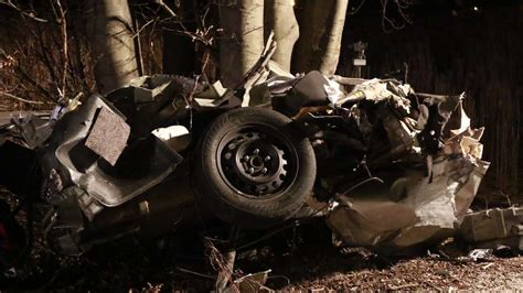 Ainring T Dlicher Unfall Auf Bundesstra E B Bei Buch Auto