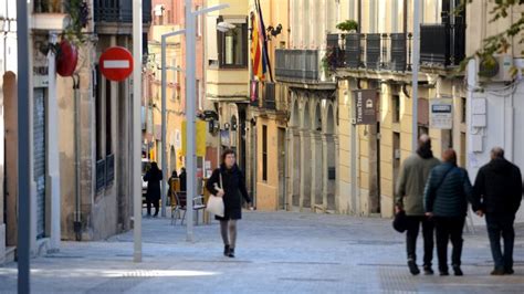 El Carrer Major De Sarri Es Pacifica I Guanya Espai Pel Vianant