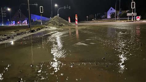 Wassermassen Unwetter W Tet Ber Oberfranken Oberfranken Neue