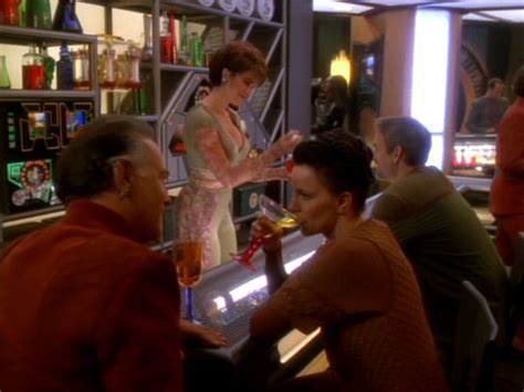 Tending Bar At Quark S Bar On Star Trek Deep Space Nine Scotty Star Trek Star Trek Cosplay