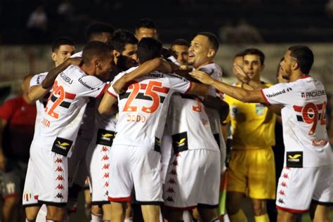 Invicto E Sem Sofrer Gols H Jogos Botafogo Sp Assimila Estilo