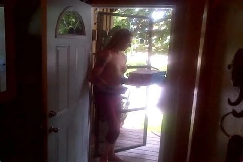 Sunshine Orders Pizza Shemale Outdoor Porn XHamster