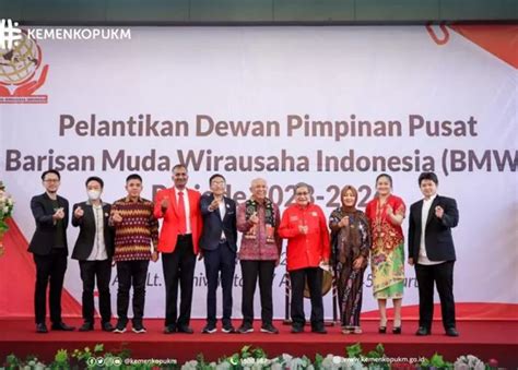 Rasio Kewirausahaan Prasyarat Indonesia Jadi Negara Maju Esensi