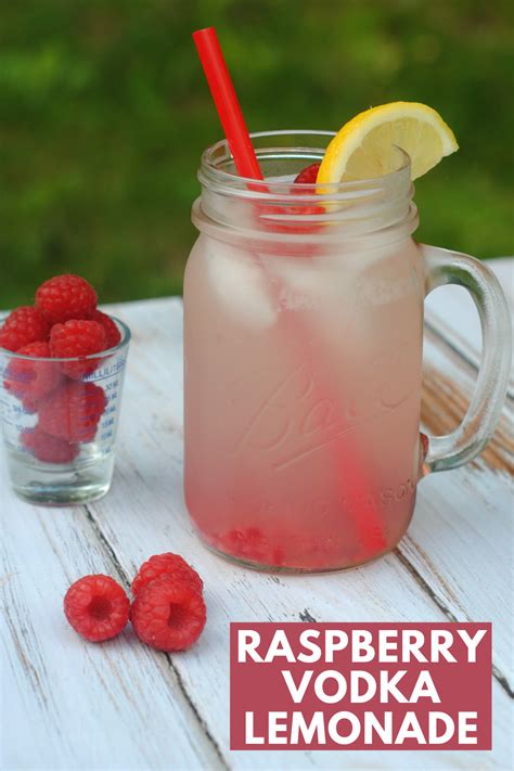 How To Make Raspberry Vodka Lemonade Summer Cocktails Raspberry