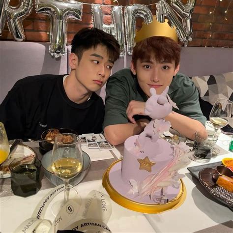 Pin By Kpop Bl On Cute Gay Couples Cute Gay Aesthetic Guys