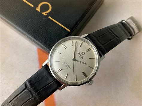 OMEGA SEAMASTER DE VILLE Reloj suizo antiguo automático Ref 135 020