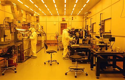 Micro/Nanofabrication Center | Princeton Materials Institute