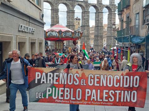 Manifestación paremos el genocidio palestino Acueducto2