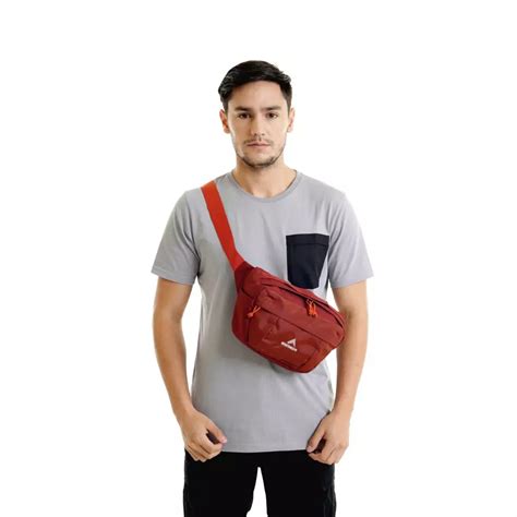 Jual Eiger Eiger Escapade Waist Bag Original 2023 ZALORA Indonesia