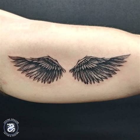 Small Fallen Angel Wings Tattoo On Back - Best Tattoo Ideas