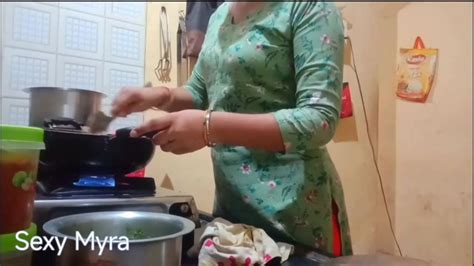 Horny Wife Fucked While Cooking Pornhub