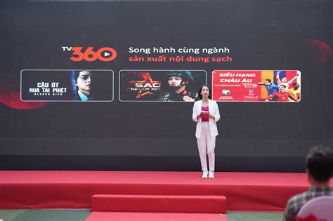 Hot boy đội tuyển Việt Nam bị vây kín trong ngày EURO 2024 được đón nhận ở TP HCM