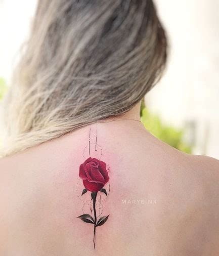 Tatuagem De Rosa Vermelha - Tatuagem De Rosa Vermelha A Pe