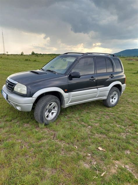 Vand Suzuki Grand Vitara 109 CP 2004 Deva OLX Ro