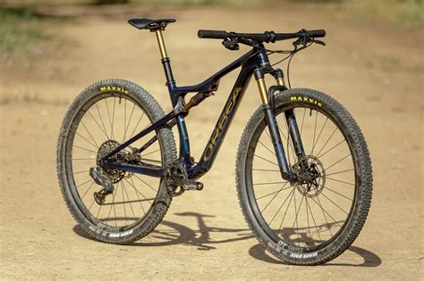 Orbea Oiz The World S Lightest Full Suspension XC Bike MTB MAG