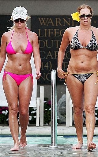 Celebrity Bikini Gossip And Bikini Pictures Britney Spears