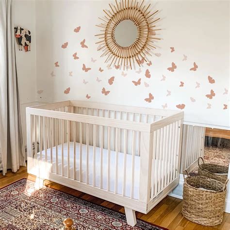 Ripley MARIPOSAS DE COLOR NUDE VINILO DECO MURO DORMITORIO INFANTIL