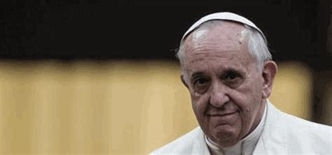 Una Lobby Gay Minaccia Il Pontefice La Stampa