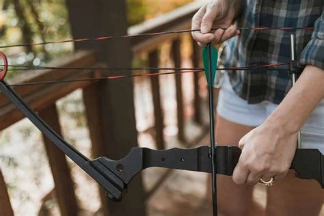 How To String A Recurve Bow With Pictures