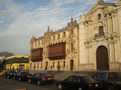 Lima Ciudad Colonial En El Perú Magnet Trips