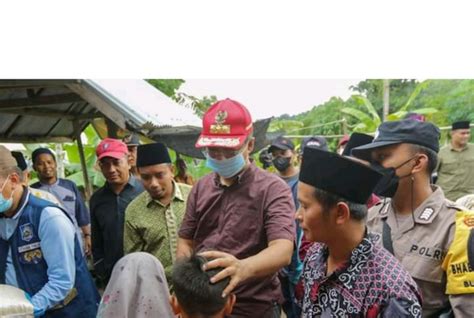 Sekolah Rusak Puluhan Siswa Belajar Di Rumah Warga GenPI Co NTB