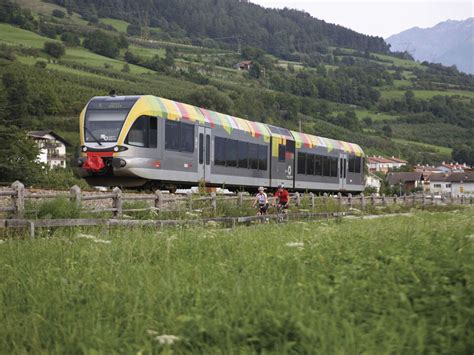 Vinschger Bahn Elektrifizierungsarbeiten Schr Nken Bahnverkehr Ein