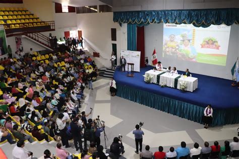 MIDAGRI PERÚ on Twitter Durante el encuentro la titular del