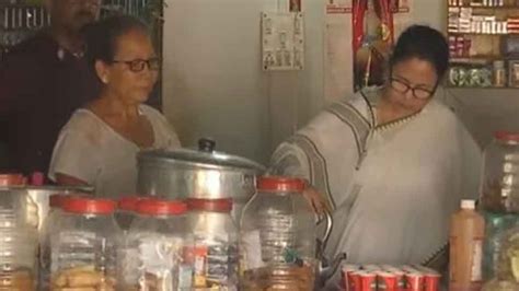 Watch Mamata Banerjee Makes Tea During Panchayat Poll Campaign In