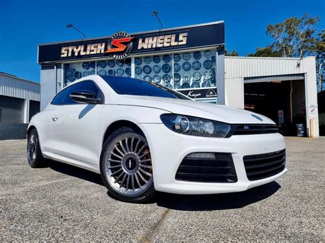 Volkswagen Scirocco White Rotiform BUC M Wheel Front