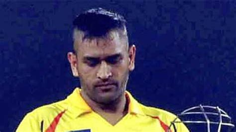 Ms Dhoni New Hairstyle Photos Hairstyle Guides