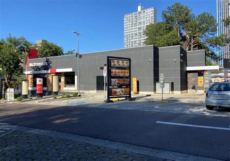 Mcdonald S Do Bairro Cabral Completa Anos E Prepara Campanha Do