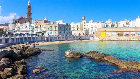 Monopoli La Ciudad Italiana Que A Todos Nos Suena Viajar