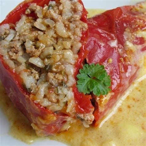 Тайната на перфектните пълнени чушки с кайма и ориз се крие в една ...