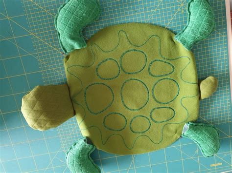 Sewing toy turtle - with free pattern