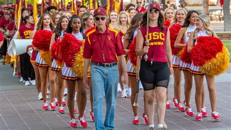 Usc Trailblazer Pushed Past Criticism As Trojan Marching Bands First