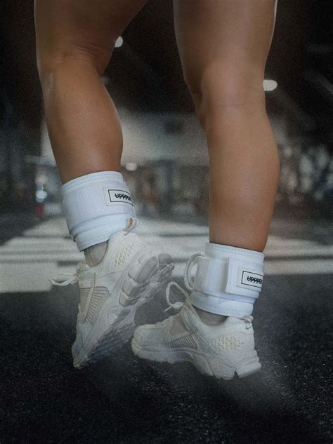 Best Inner and Outer Thigh Exercises for Slimmer, Stronger Legs