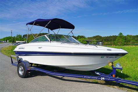 Four Winns 180 Horizon | Harbortowne Marine | Full Service Marine Brokerage