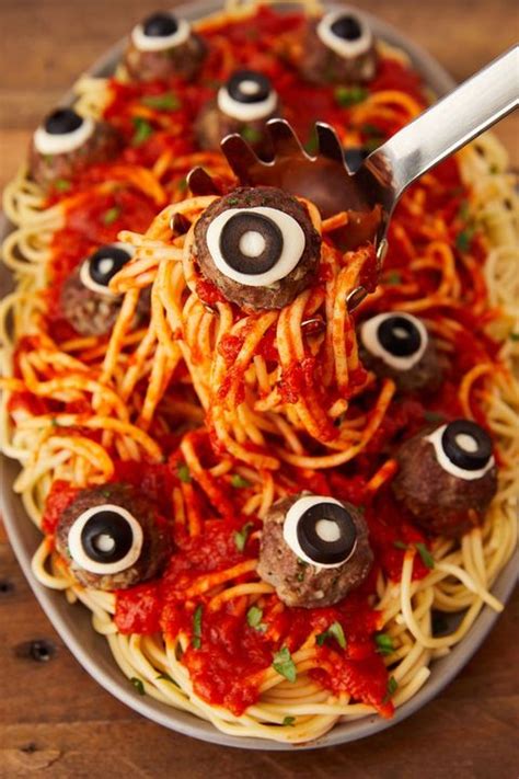 40 Halloween Dinner Ideas Best Recipes For Halloween 2021