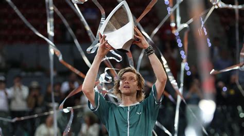 Atp Madrid Andrey Rublev Soffre Son Deuxième Masters 1000 En