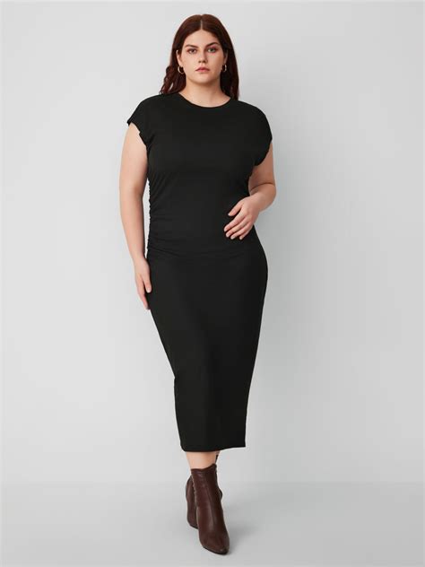 Knit Fabric Round Neckline Ruched Midi Dress Curve And Plus For Daily Casual