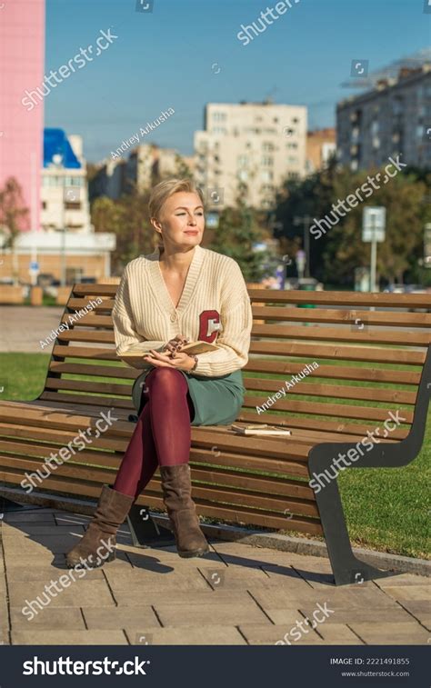 488 Sitting Mature Woman Skirt Images Stock Photos Vectors Shutterstock