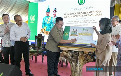 BERNAMA FEDERAL GOV T ALLOCATES RM1 61 MLN FOR PERLIS GEOPARK