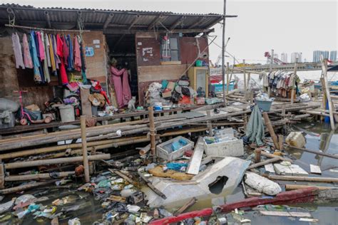 Indonesia Tenggelam Dalam Plastik Tetapi Iman Datang Dalam Tindakan