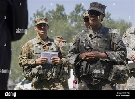 86th Ibct Mountain Hi Res Stock Photography And Images Alamy