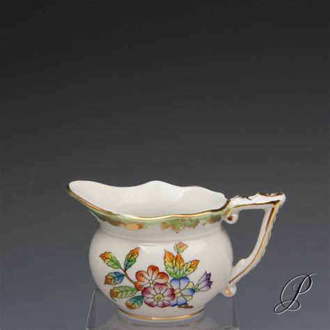 Kleines Sahnek Nnchen Herend Im Dekor Victoria Porzellan Porcelain